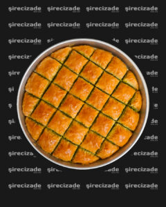 Özel Kesim Kare Baklava